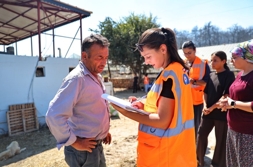 Antalya Büyükşehir Belediyesi Yangınzedelerin Yaralarını Sarıyor