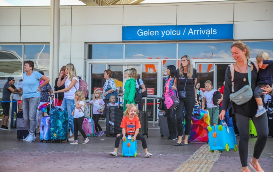 Antalya Havalimanı’nda Ağustosta Dış Hat Yolcu Trafiği 5 Milyonu Aştı