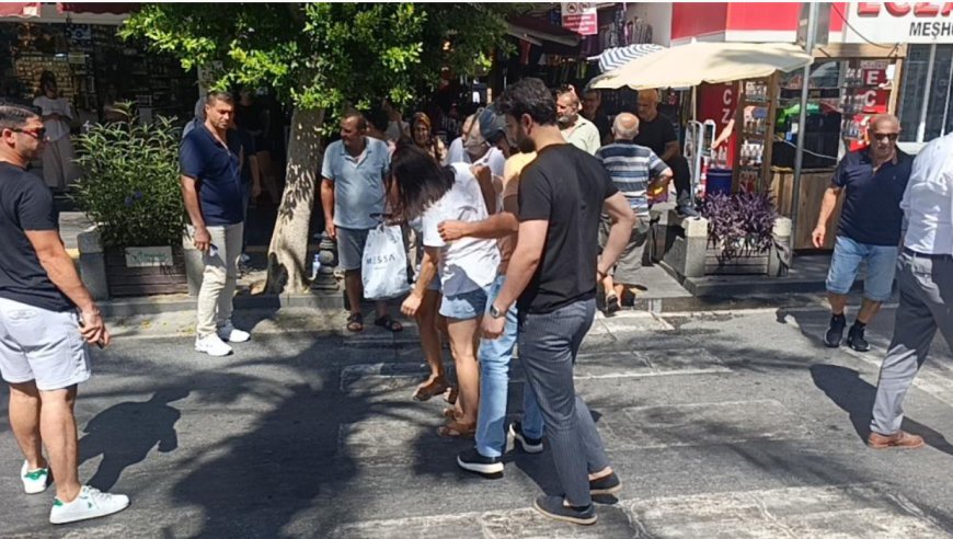 Manavgat’ta Plakasız Motosiklet Yayaya Çarpıp Kaçtı: Kaza Anı Kamerada