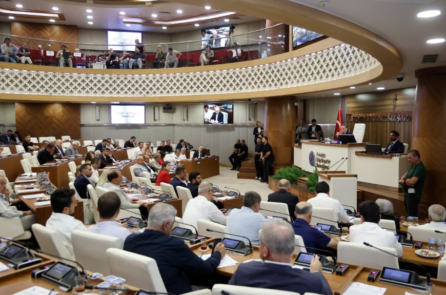 Antalya Büyükşehir Meclisi’nde 191 gündem maddesi görüşüldü
