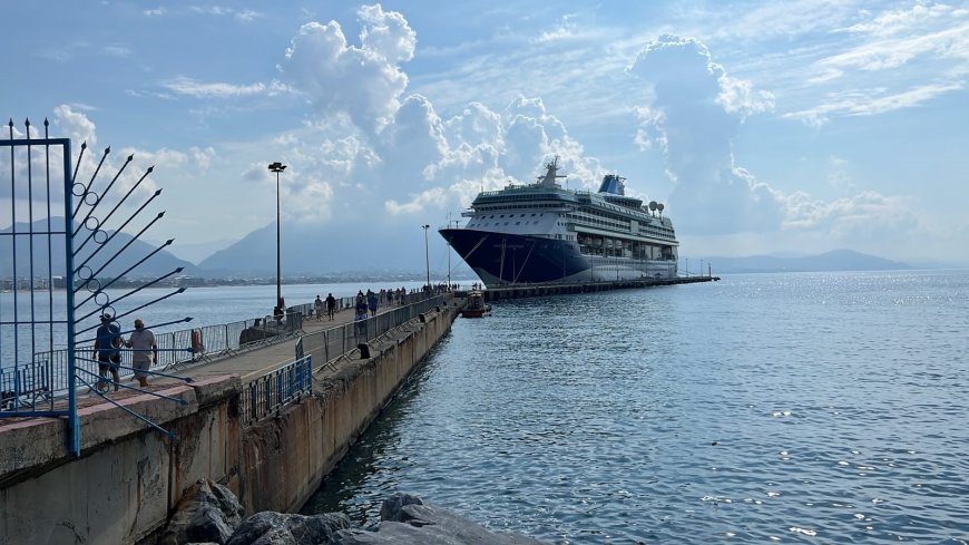 Marella Discovery Alanya’ya demir attı: 2 bin 500 kişi geldi