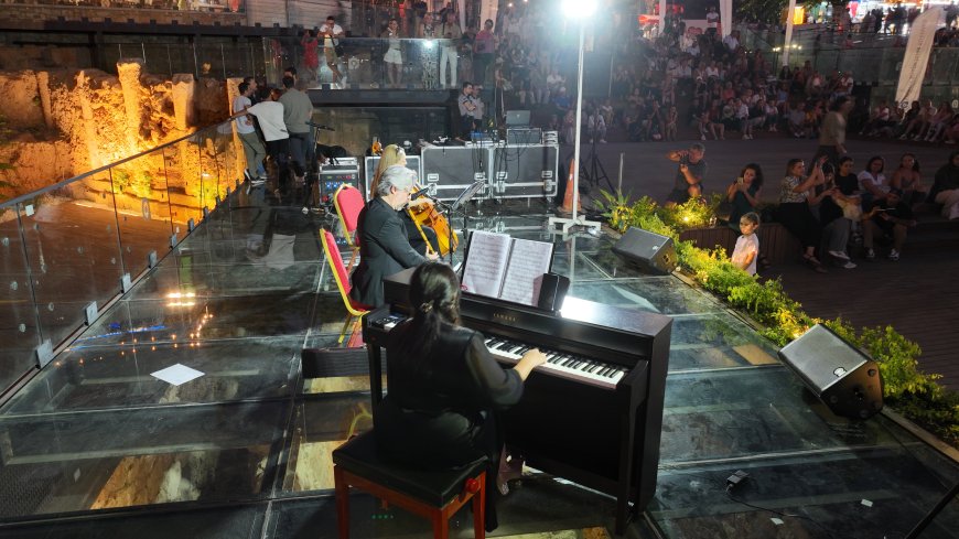 Hıdırlık Kulesi’nde gün batımına müzik eşlik etti