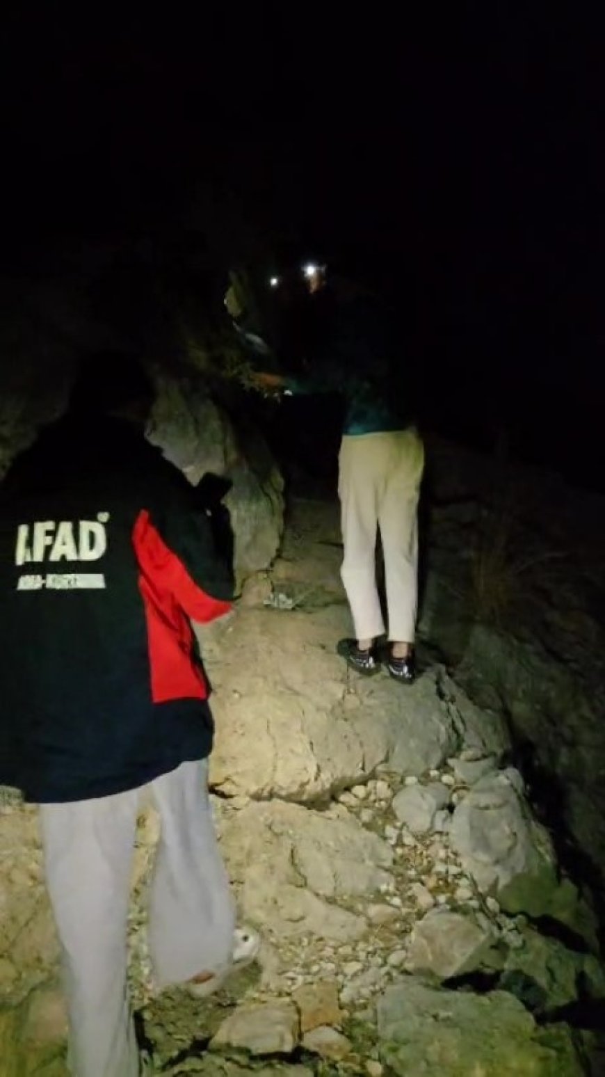 Antalya’da ormanda kaybolan 2 Rus turist, termal kameralı dronla bulundu