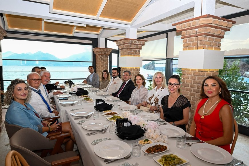 Antalya’nın gastronomi zenginliği Mermerli Coğrafi İşaretler Kafe’de ele alındı