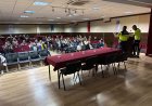 Antalya Kumluca'da okul servislerine sıkı takip! Jandarmadan sürücülere güvenli trafik eğitimi