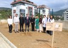 Alanya'da minik eller zeytin fidanlarını toprakla buluşturdu! Anaokulunda anlamlı etkinlik