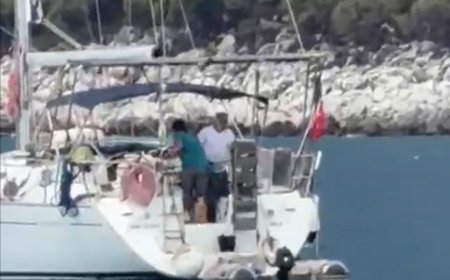 Demre’de göçmen kaçakçılığı operasyonu: 19 düzensiz göçmen yakalandı, 3 organizatör tutuklandı