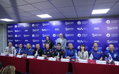 Dünyaca ünlü astronotlar Antalya’da: Hastanedeki çocuklara moral, gençlere uzay mesajı
