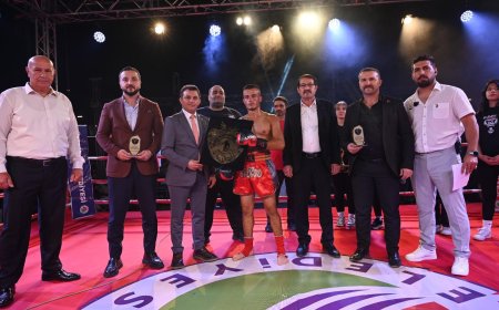 Kepez'de Kızıl Elma Muay Thai Şampiyonlar Galası: Ringde 8 şampiyon belli oldu
