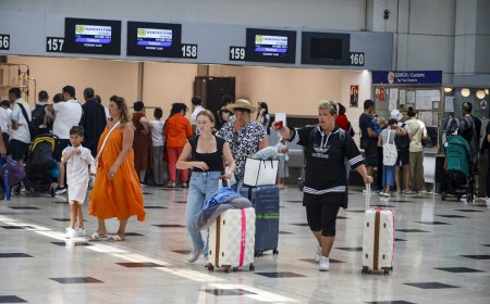 Antalya Havalimanı'nda eylül rekoru gibi yoğunluk! 5 milyon yolcu, 29 bine yakın uçuş