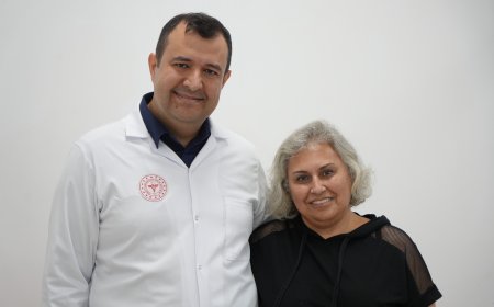 Antalya'da meme kanserini yenen öğretmenden duygulandıran sözler: Ölene kadar unutmayacağım