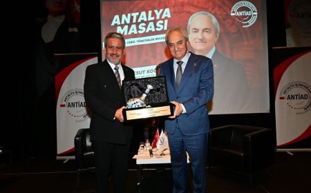 Kepez Belediye Başkanı Kocagöz'den Dokumapark açıklaması! 20 bin metrekarelik kent meydanı hedefi