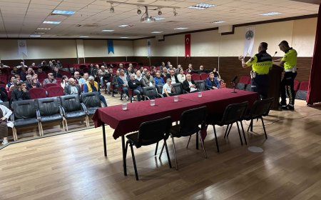Antalya Kumluca'da okul servislerine sıkı takip! Jandarmadan sürücülere güvenli trafik eğitimi