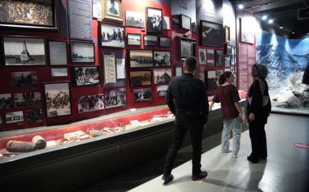 Kepez'de tarihe yolculuk! Anadolu Şehitler Müzesi ziyaretçilerini duygulandırıyor
