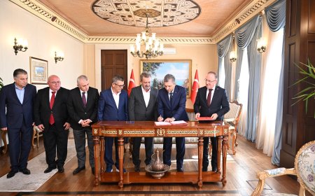 Manavgat'a 64 derslikli iki yeni okul müjdesi! Antalya Valiliği'nde protokol imzalandı