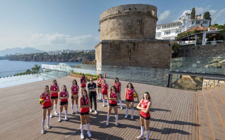 Antalya derbisinde voleybol heyecanı: Muratpaşa Belediyespor, Manavgat'ı ağırlayacak