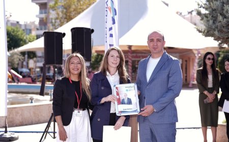 Konyaaltı'nda 12. Üreten Kadınlar Etkinliği başladı: El emeği ürünler ziyaretçilerle buluşuyor