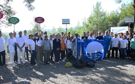 Kemer Belediyesi Çalış Tepesi'nde çevre temizliği etkinliği düzenledi