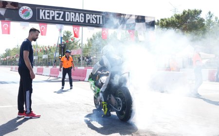 Antalya'da motor sesleri yükseldi! Türkiye MotoDrag Şampiyonası Kepez'de başladı