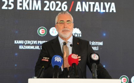 Bakan Işıkhan’dan Kemer’de kamu işçilerine mesaj: “Kimseyi mağdur etmeyeceğiz”