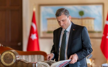 Vali Hulusi Şahin’den 29 Ekim mesajı: “Cumhuriyet’i geleceğe taşımak ortak sorumluluğumuz”
