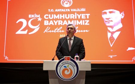 Vali Şahin: “Antalya’nın Cumhuriyet’e bağlılığıyla gurur duyuyoruz”