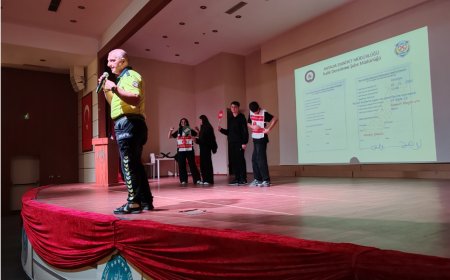 Antalya'da 786 okul geçit görevlisine trafik güvenliği eğitimi verildi