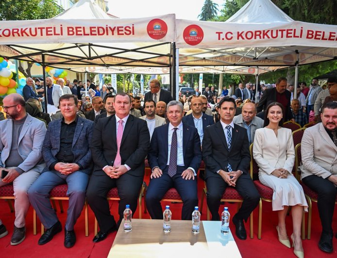 Korkuteli’nde çifte açılış: 60 çocuk kapasiteli bakımevi ve sokak hayvanları yaşam alanı hizmette