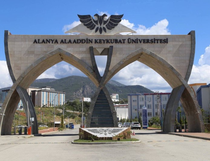 ALKÜ’ye 7 yeni lisansüstü program: YÖK onayıyla toplam sayı 85’e yükseldi