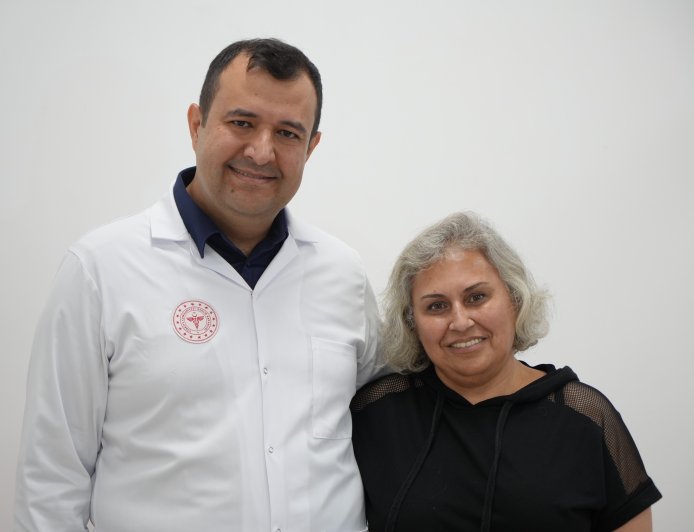 Antalya'da meme kanserini yenen öğretmenden duygulandıran sözler: Ölene kadar unutmayacağım