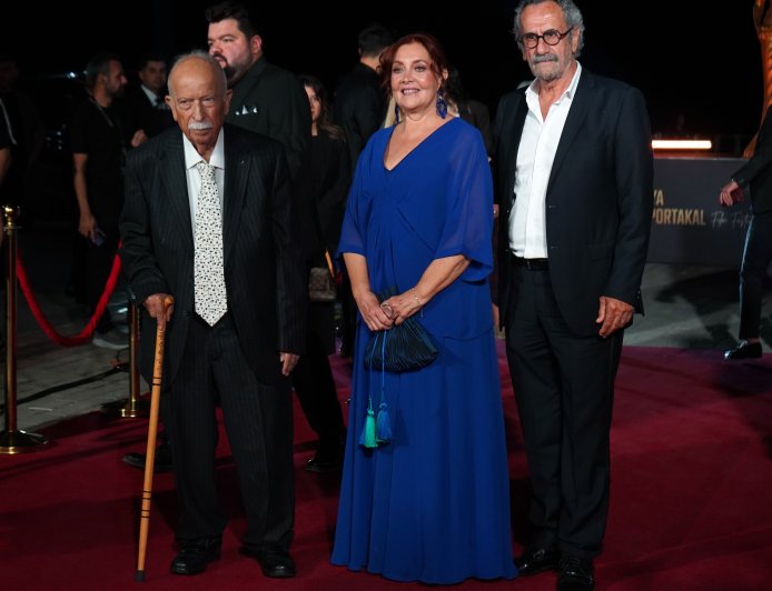 Antalya Altın Portakal Film Festivali'nde yıldızlar geçidi! Kırmızı halıda ünlü isimler buluştu