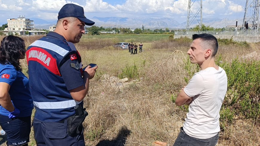 Manavgat'ta otomobil tarlaya uçtu: Sürücü kazayı yara almadan atlattı