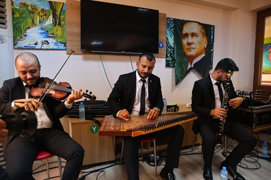Halil Akyüz Huzurevi’nde Dünya Yaşlılar Günü kutlandı