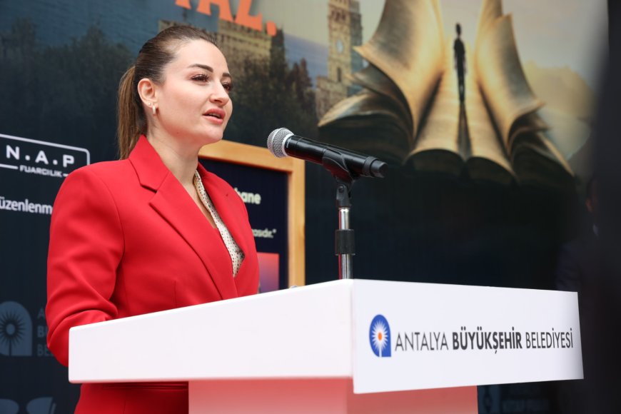 16. Antalya Kitap Fuarı kapılarını açtı: Kitapseverler Cam Piramit’te buluşuyor