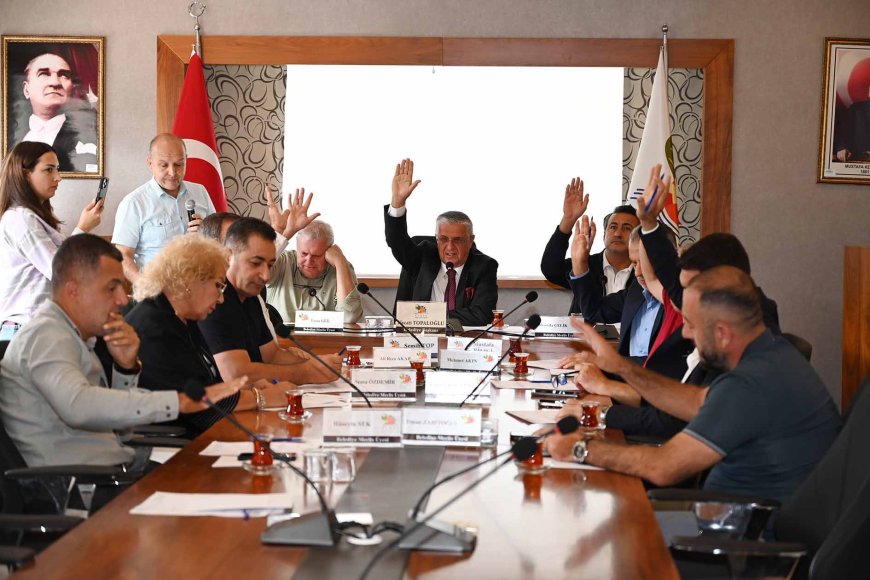 Kemer Belediyesi Meclisi’nde 2027 bütçesi ve turizm fuarları gündemde