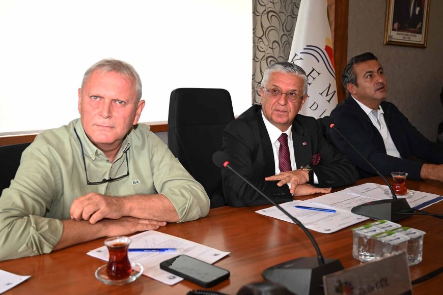 Kemer Belediyesi Meclisi’nde 2027 bütçesi ve turizm fuarları gündemde