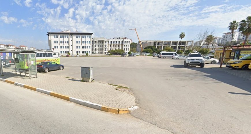 Serik’te Adalet Bakanlığı ek hizmet binası için arsa tahsisi kabul edildi