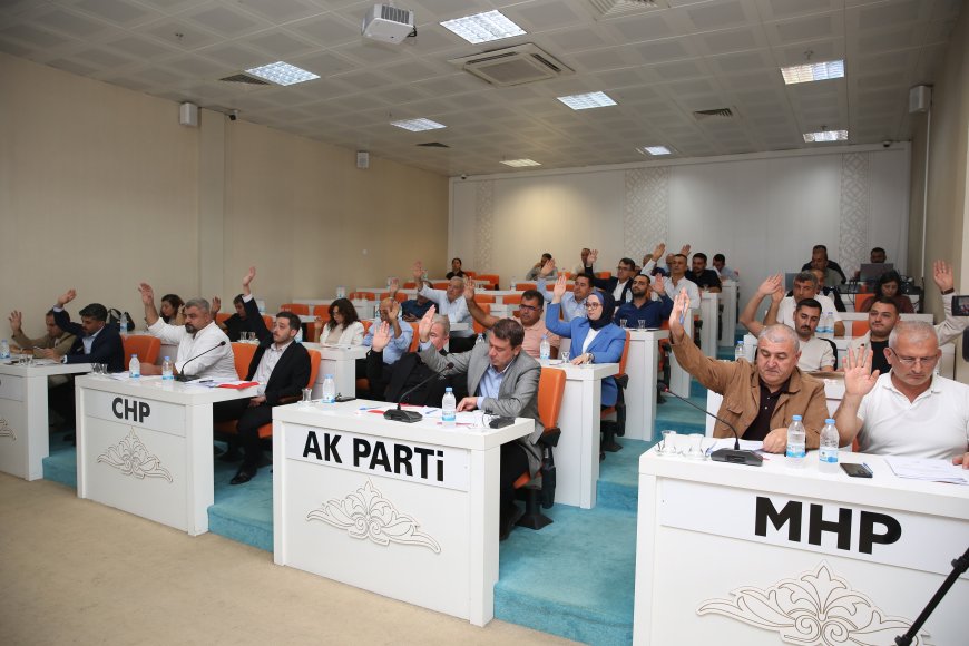 Serik’te Adalet Bakanlığı ek hizmet binası için arsa tahsisi kabul edildi