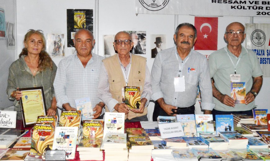 Antalya Kitap Fuarı’nda yerel yazar ve şairler okurlarla buluştu