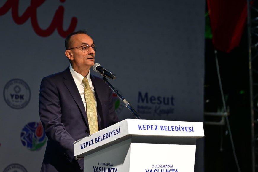 Kepez’de “İkinci Bahar” buluşması: 11 ülkeden bilim insanı Dokumapark’ta