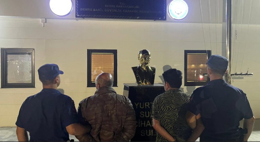 Demre’de göçmen kaçakçılığı operasyonu: 19 düzensiz göçmen yakalandı, 3 organizatör tutuklandı