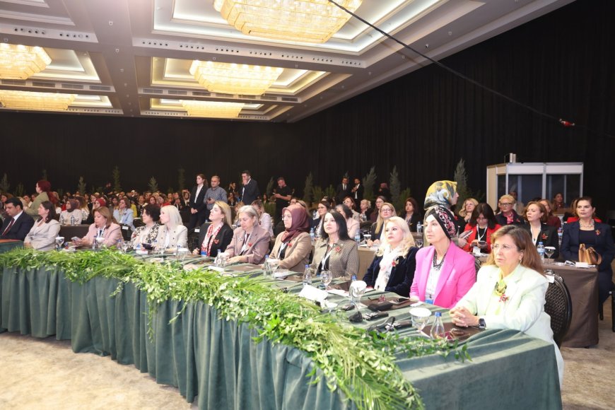 COP31 öncesi kadın liderler buluştu: Rektör Özkan Antalya’yı temsil etti