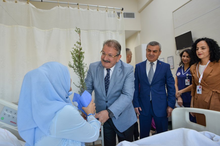 Kepez Devlet Hastanesi’nde anne ve bebek sağlığına özel buluşma