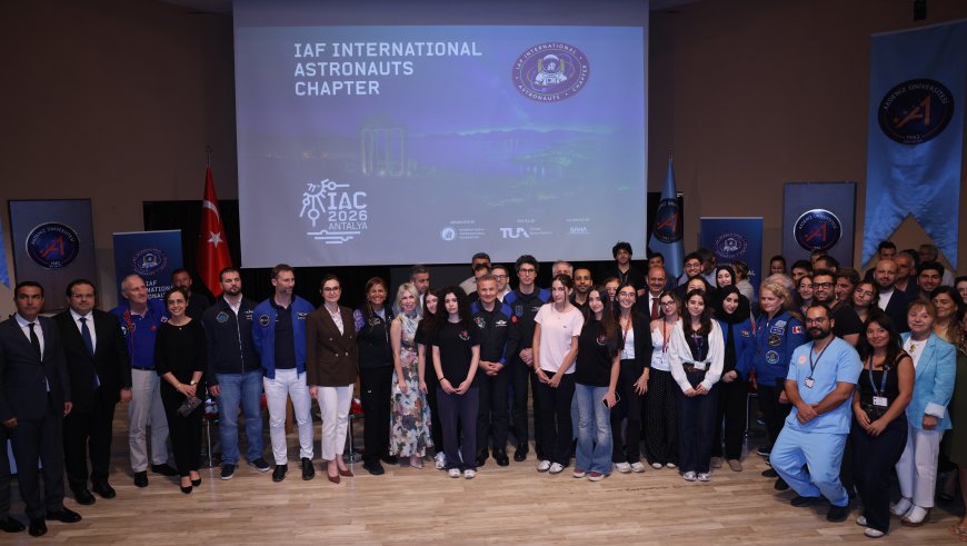 Dünyaca ünlü astronotlar Antalya’da: Hastanedeki çocuklara moral, gençlere uzay mesajı