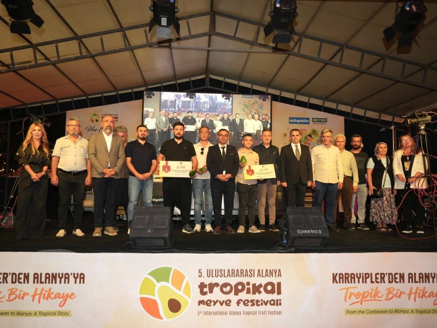 Alanya’da tropikal meyve festivali başladı: 679 gramlık dev avokado birinci oldu