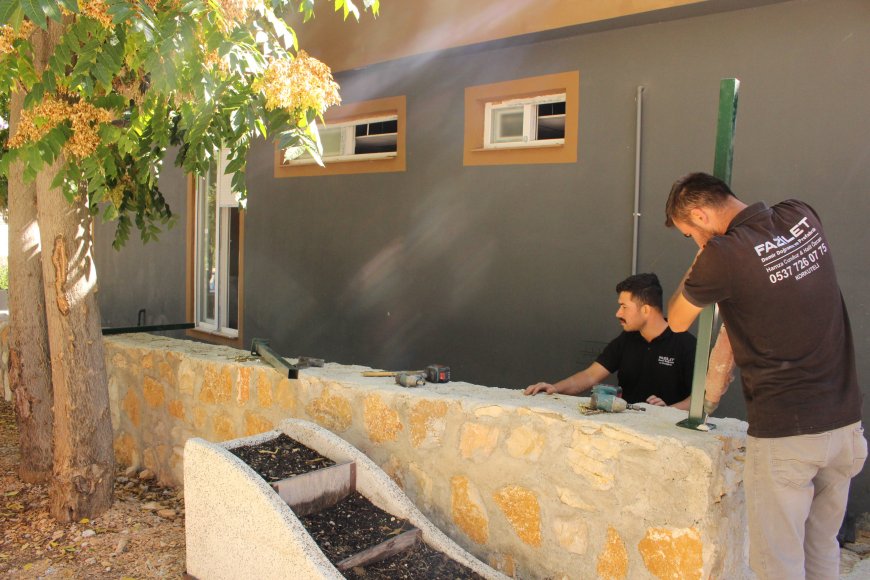 Antalya Elmalı’da Kızıltemeller Mezarlığı’na güvenlik önlemi: Çevresi tel çitle kapatılıyor