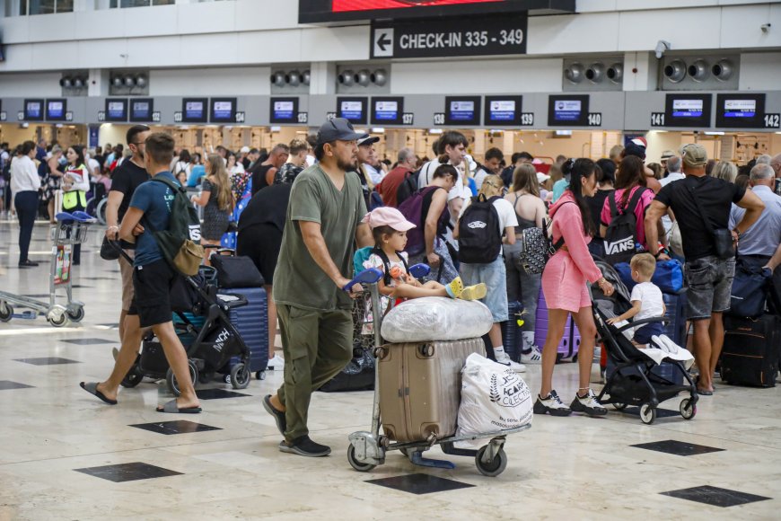 Antalya turizminde 12,4 milyon turist: Rusya yükseldi, Almanya ve İngiltere'de büyük kayıp