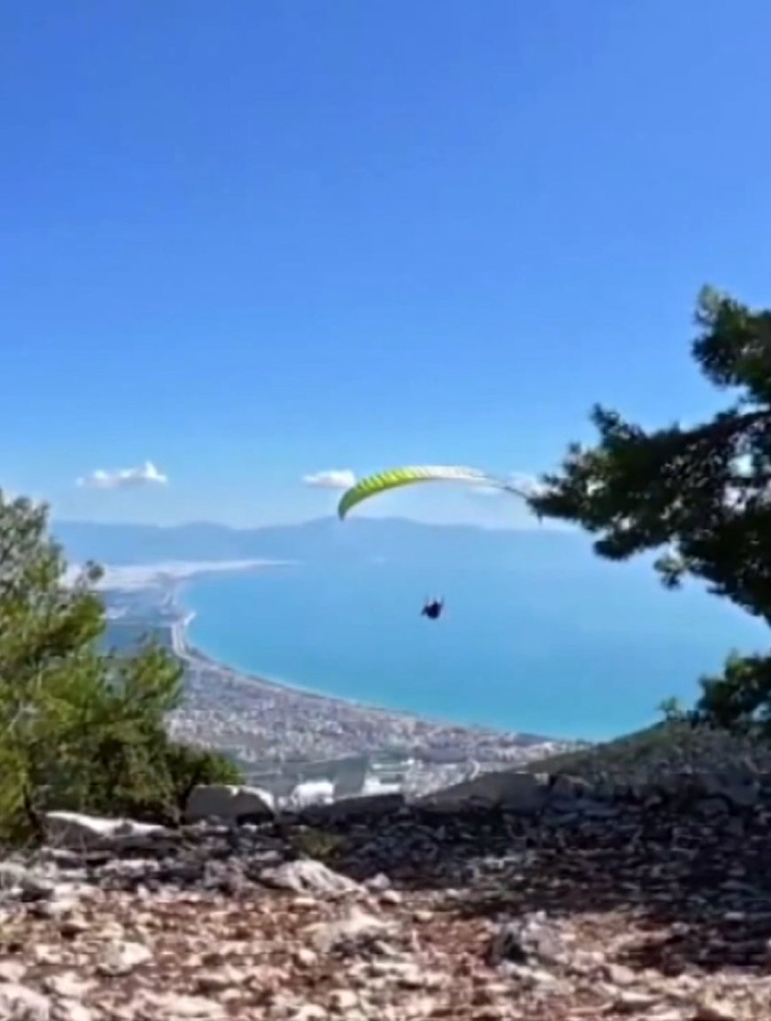 Antalya Finike'de bir ilk: 1100 metreden yamaç paraşütüyle havalandı