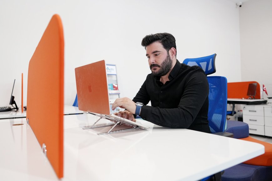 Konyaaltı'nda genç girişimciden 4 proje: Yapay zekâ ile çocuk gelişimine destek