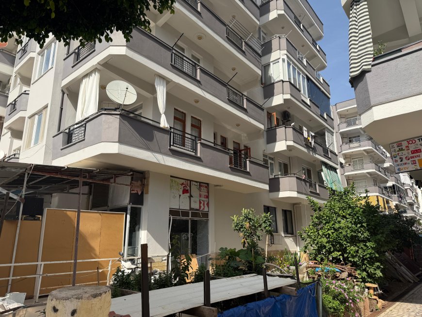 Alanya'da aile içi kavga can aldı! Kız kardeşini balkondan attığı iddia edilen ağabey hayatını kaybetti